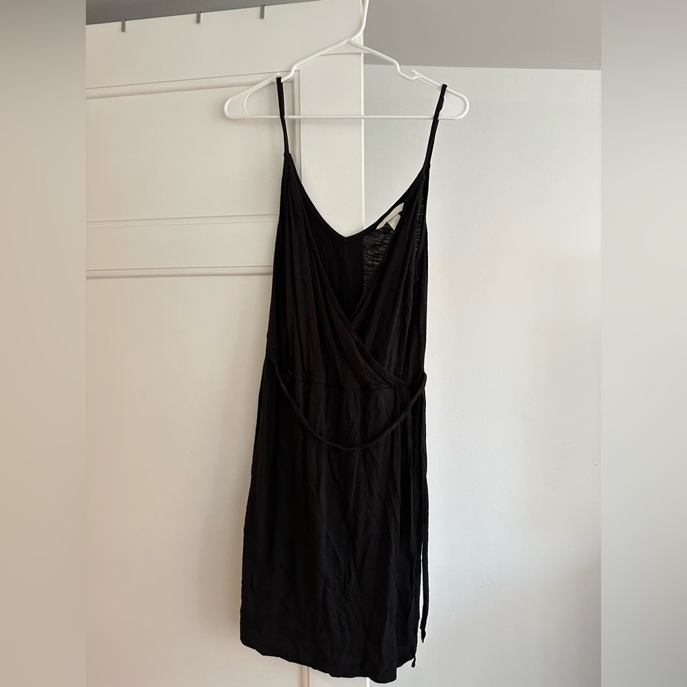 H&M wrap dress. Size medium.